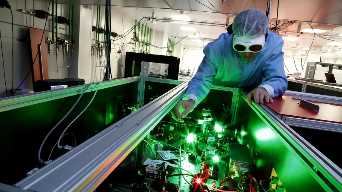 Laserul De La MÄgurele RezolvÄ Mistere Din Univers Va Simula O SupernovÄ