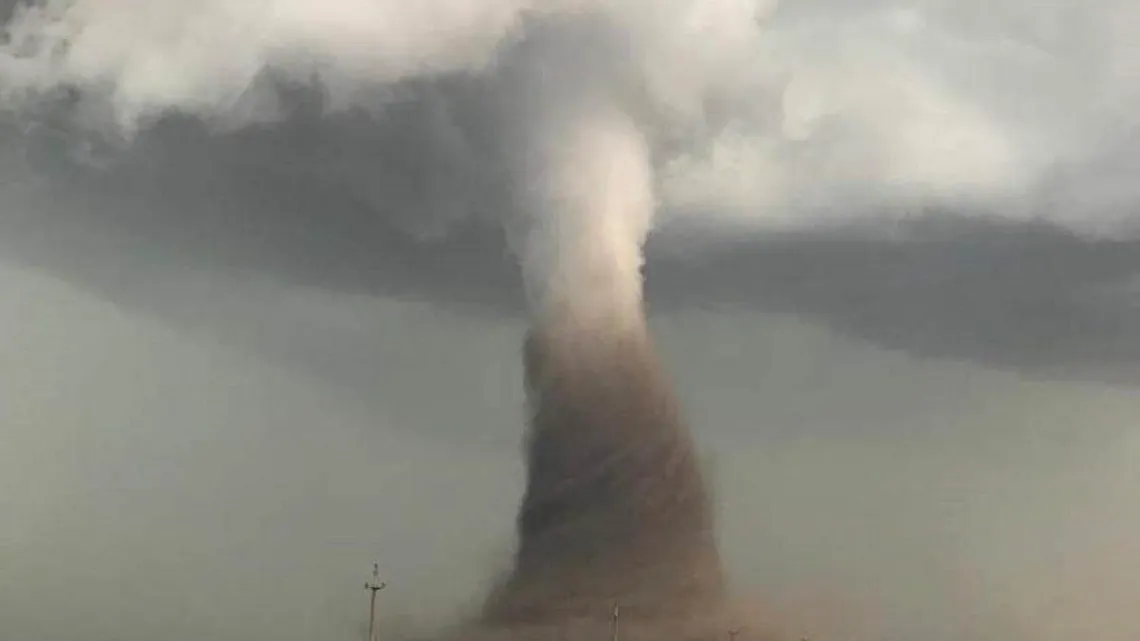 Video Cum Am Ajuns SÄƒ Avem Tornade In Romania Cea Mai RecentÄƒ Pare DesprinsÄƒ Din Filme
