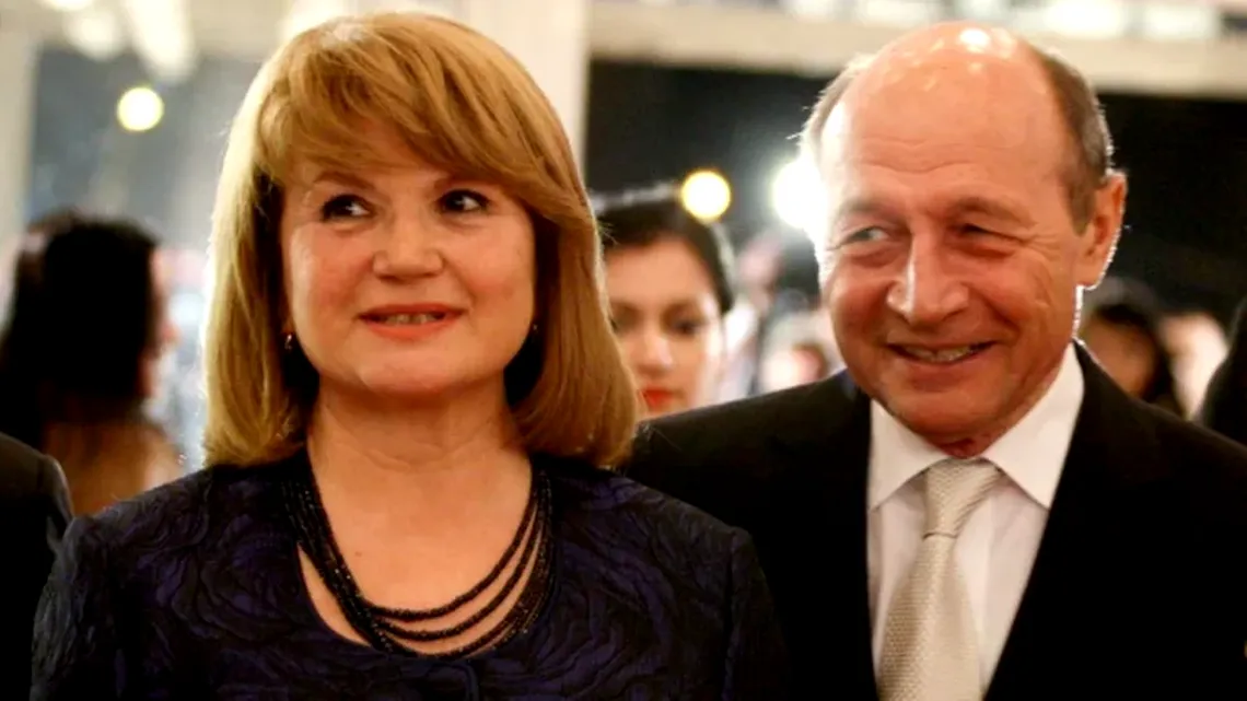 Soția lui Traian Băsescu, declarații despre starea fostului președinte: „Este încă în spital”