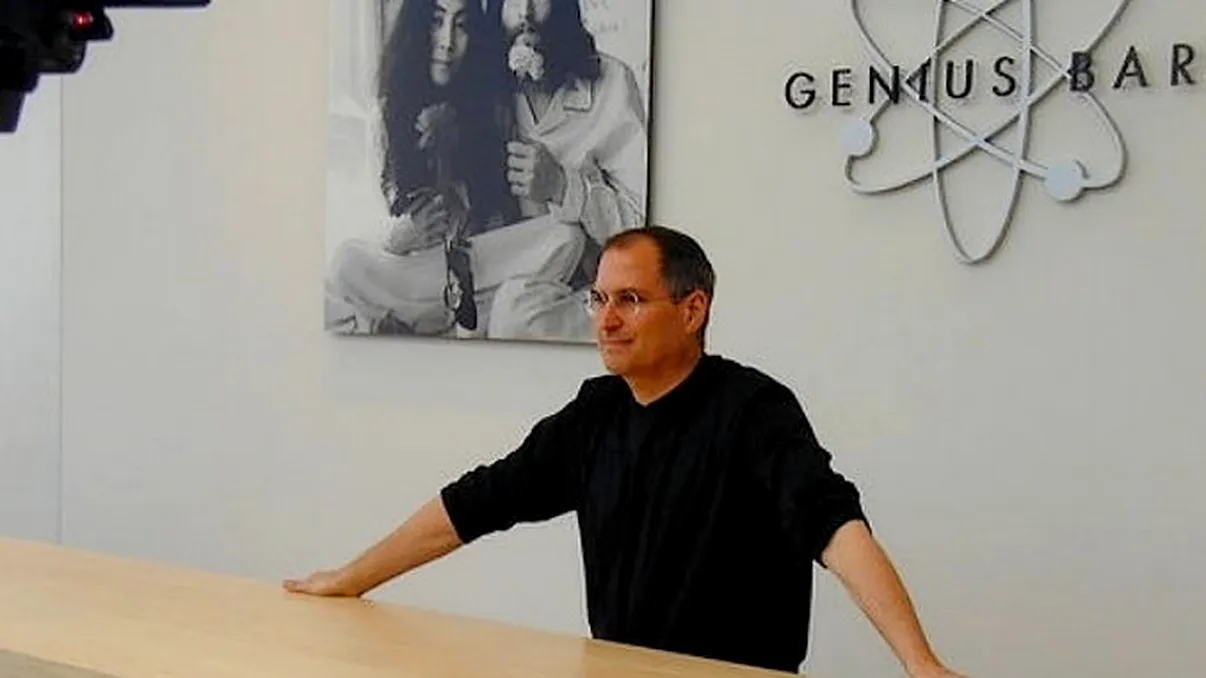 Inventar: Conceptul de Apple Store implineste 10 ani