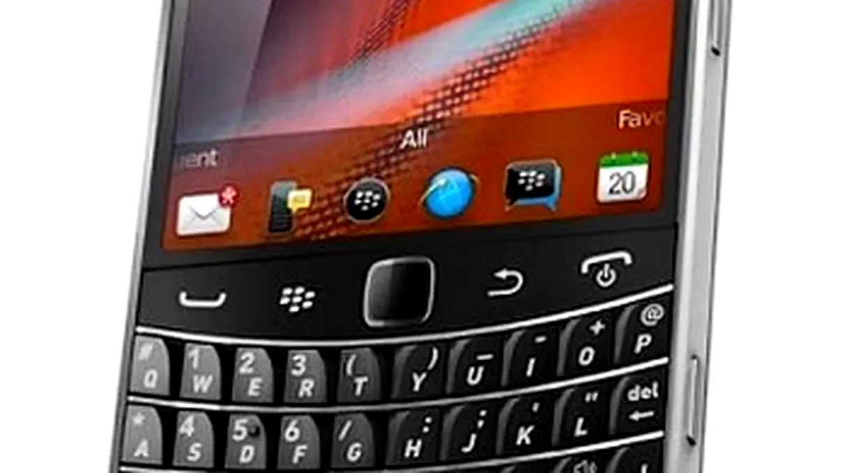 BlackBerry Bold 9900 intra la Orange