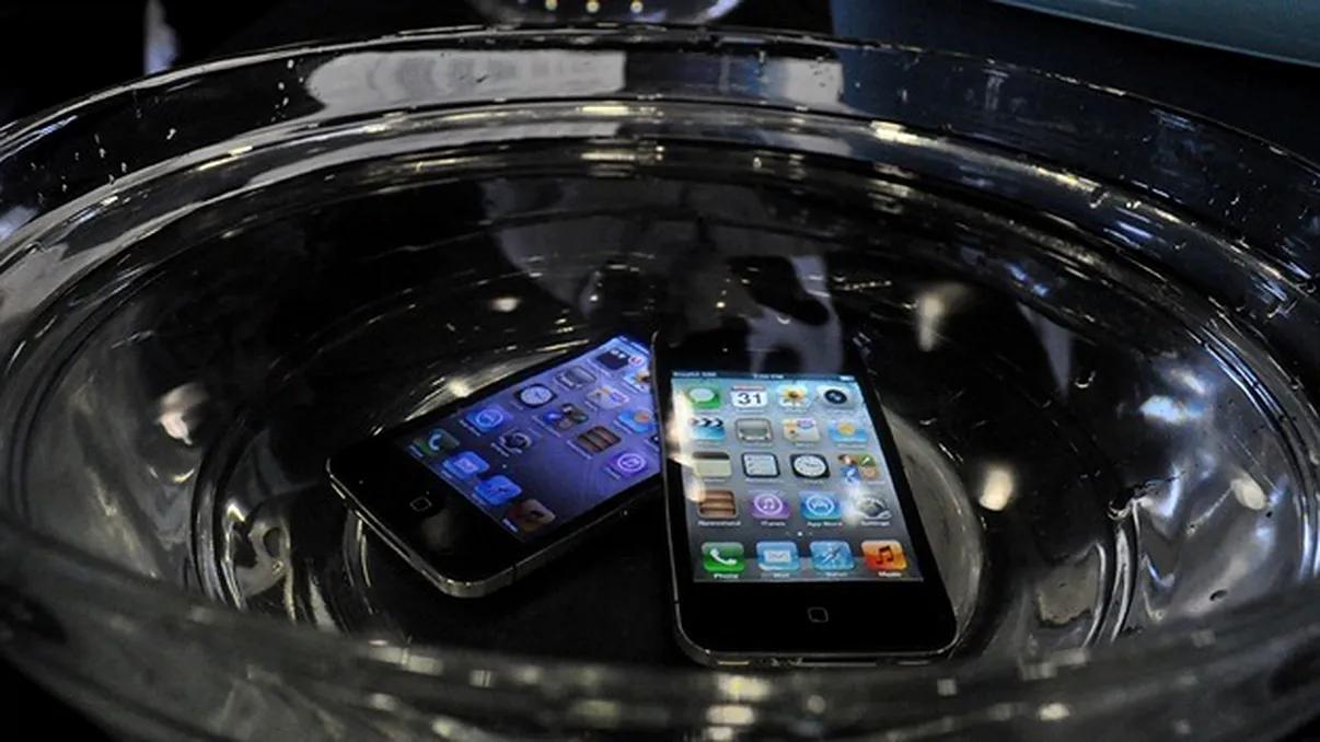 HzO WaterBlock pentru smartphone-uri - Un alt fel de protectie sub apa