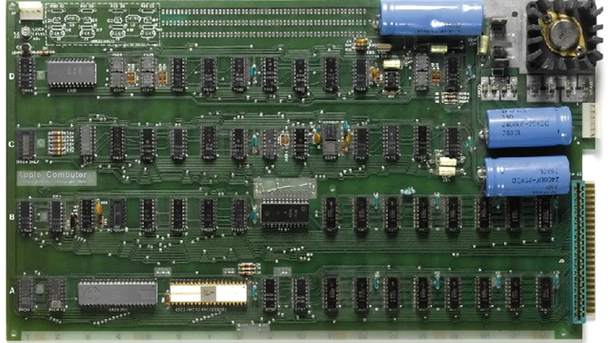 Noi licitatii ce graviteaza in jurul Apple - Faceti pronosticuri?