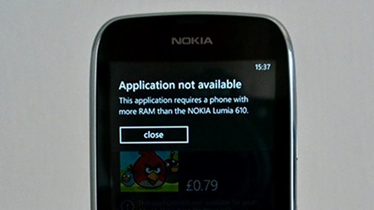 Ai grija ce Windows Phone cumperi, sa stii ce aplicatie instalezi