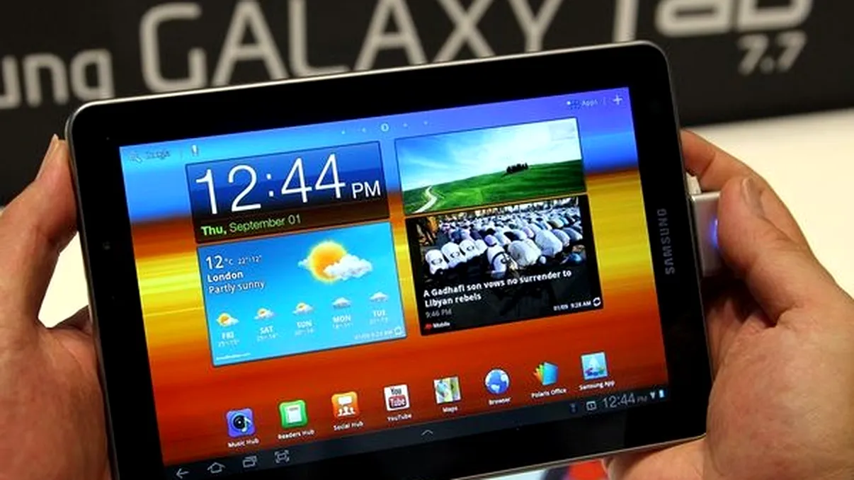 Vechile Samsung Galaxy Tab trec la ICS
