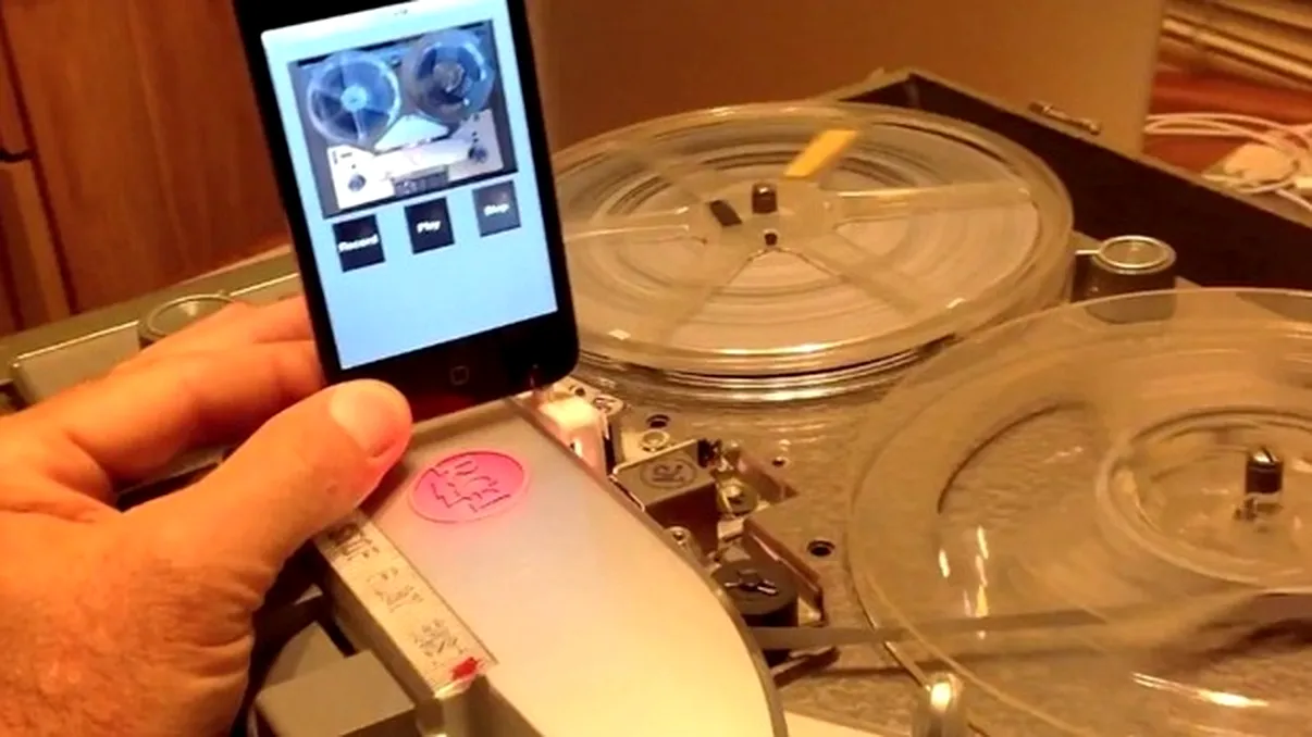 Un iPod a fost folosit pentru a reda benzi de magnetofon