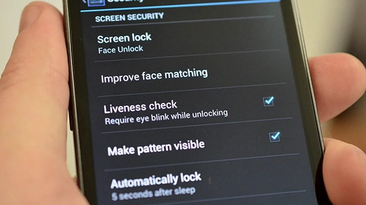 Google perfectioneaza deblocarea faciala in Android 4.1