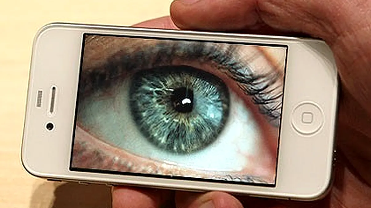 Intimitate cu iPhone-ul... la vedere