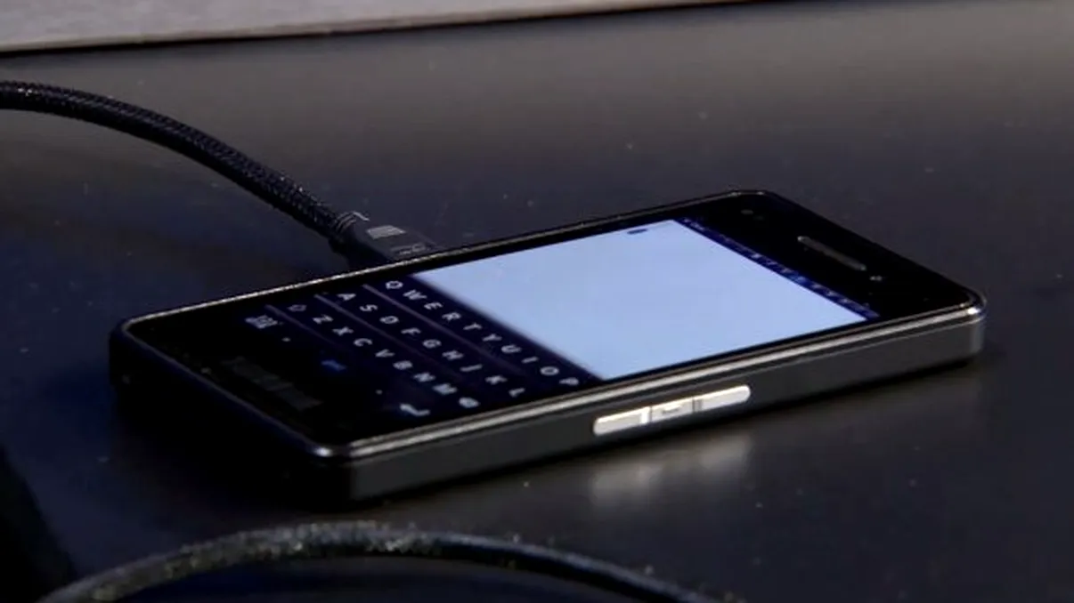 Si BlackBerry se gandeste la Siri