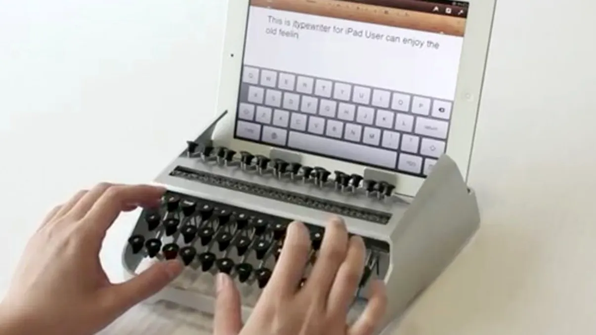 iTypewriter transforma iPad-ul intr-o masina de scris
