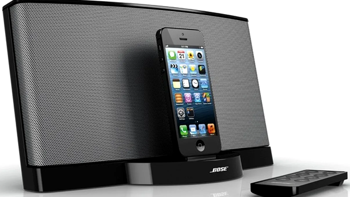 Bose trece la conectorul Lightning cu noul SoundDock