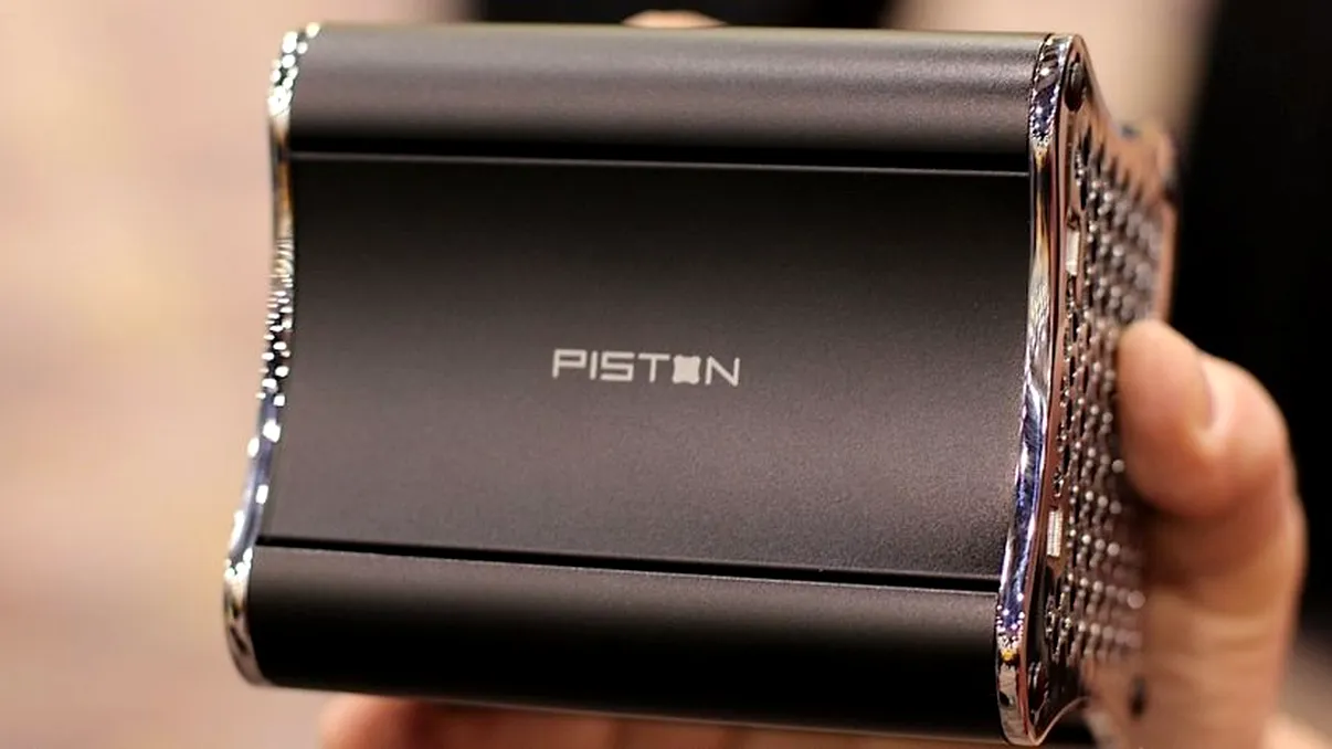 CES 2013 - Xi3 prezinta Piston, posibilul Steambox