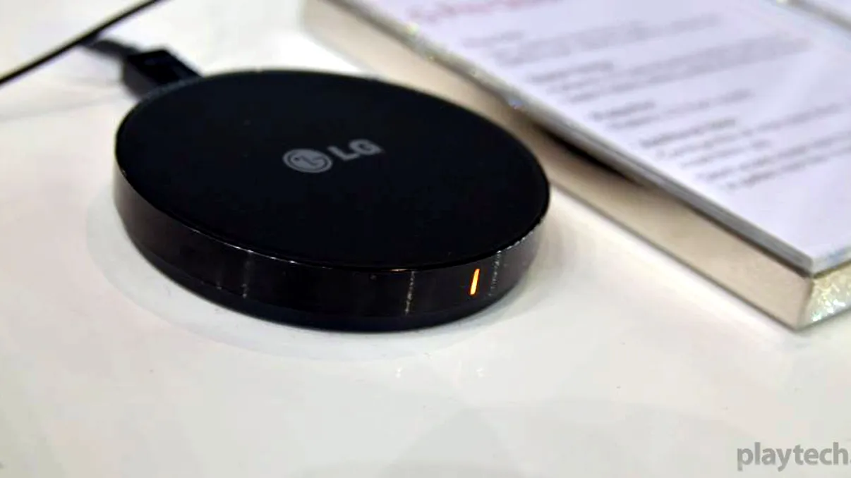 Cel mai mic incarcator wireless din lume se numeste LG WCP-300