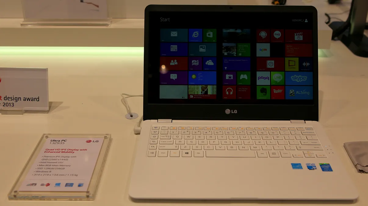 LG Ultra PC si TabBook: 