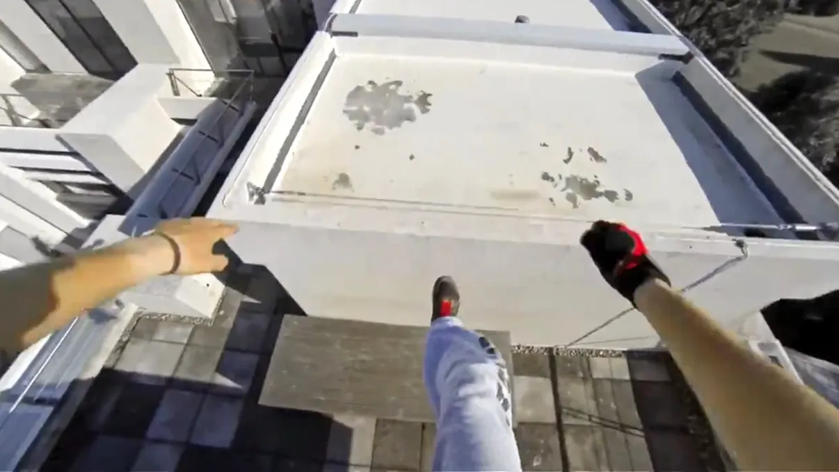 Un film spectaculos de tip parkour promoveaza Mirror's Edge [VIDEO]