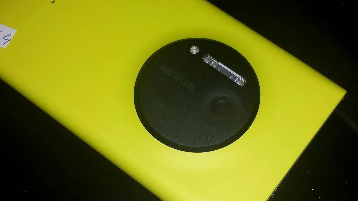 Nokia Lumia 1020, cea mai performanta 