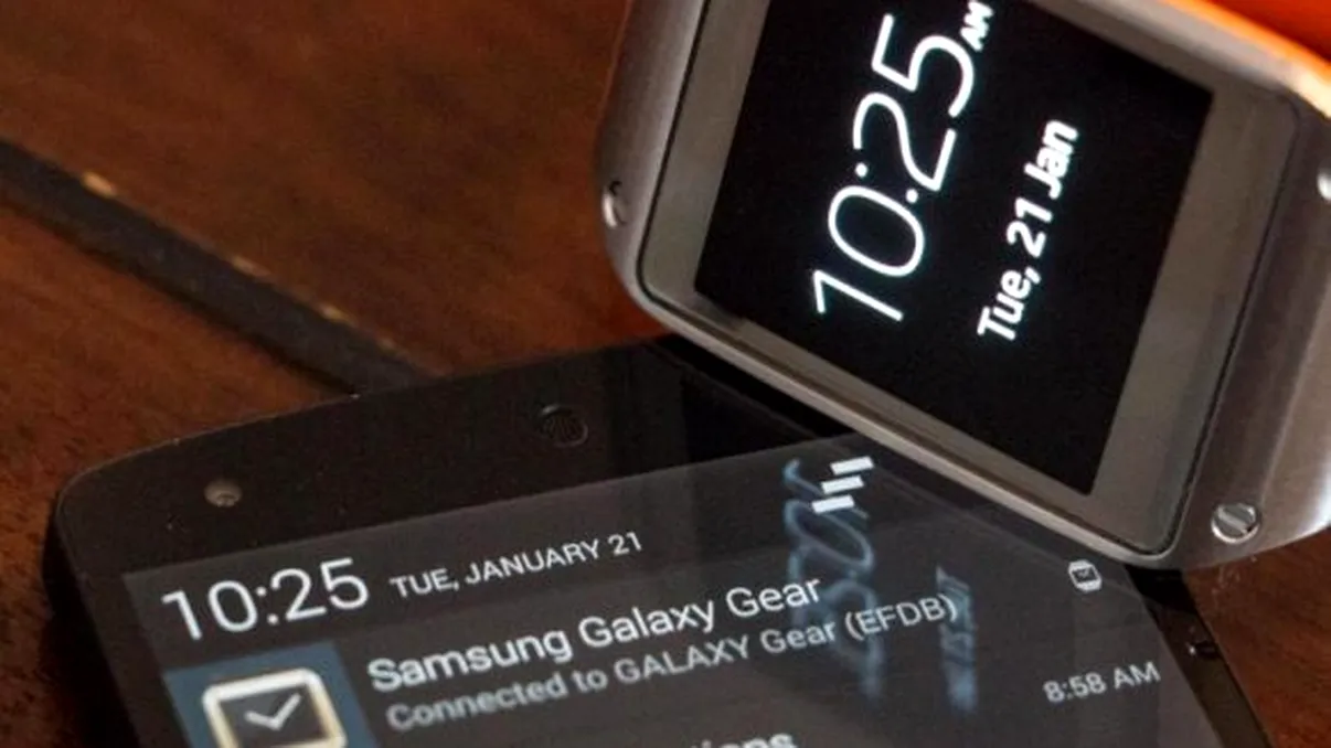 Galaxy Gear funcţionează neoficial şi cu Nexus 5