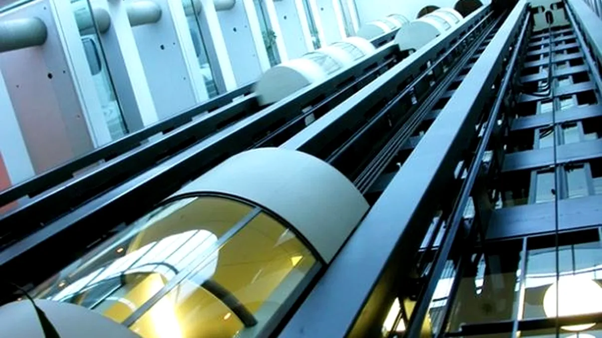 95 de etaje în 43 de secunde - cel mai rapid lift din lume