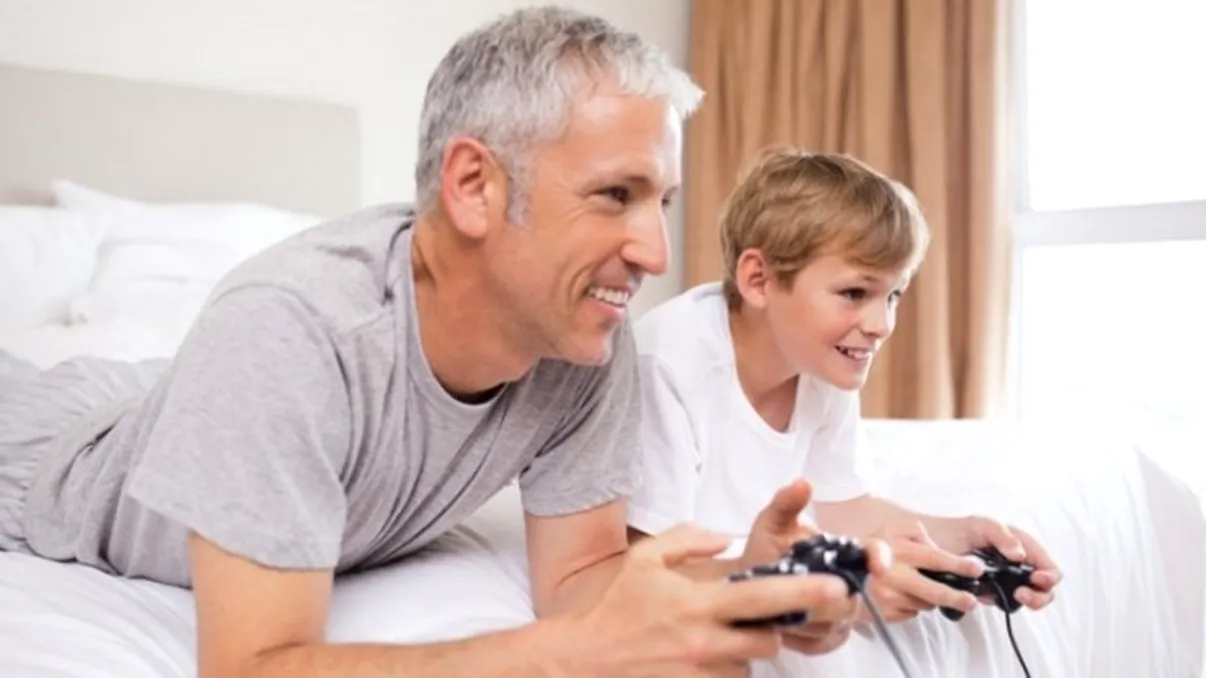 Argument pentru părinţi: Gamingul este mai sănătos decât privitul la TV