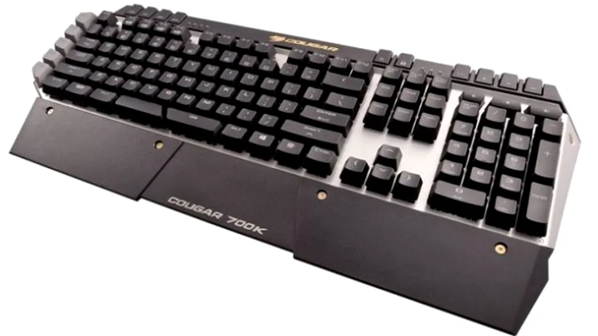 Cougar lansează o tastatură impresionantă, cu mult aluminiu