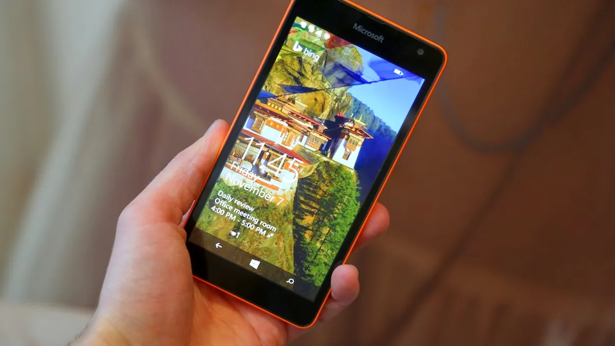 Microsoft promite Windows 10 pentru toate telefoanele Lumia