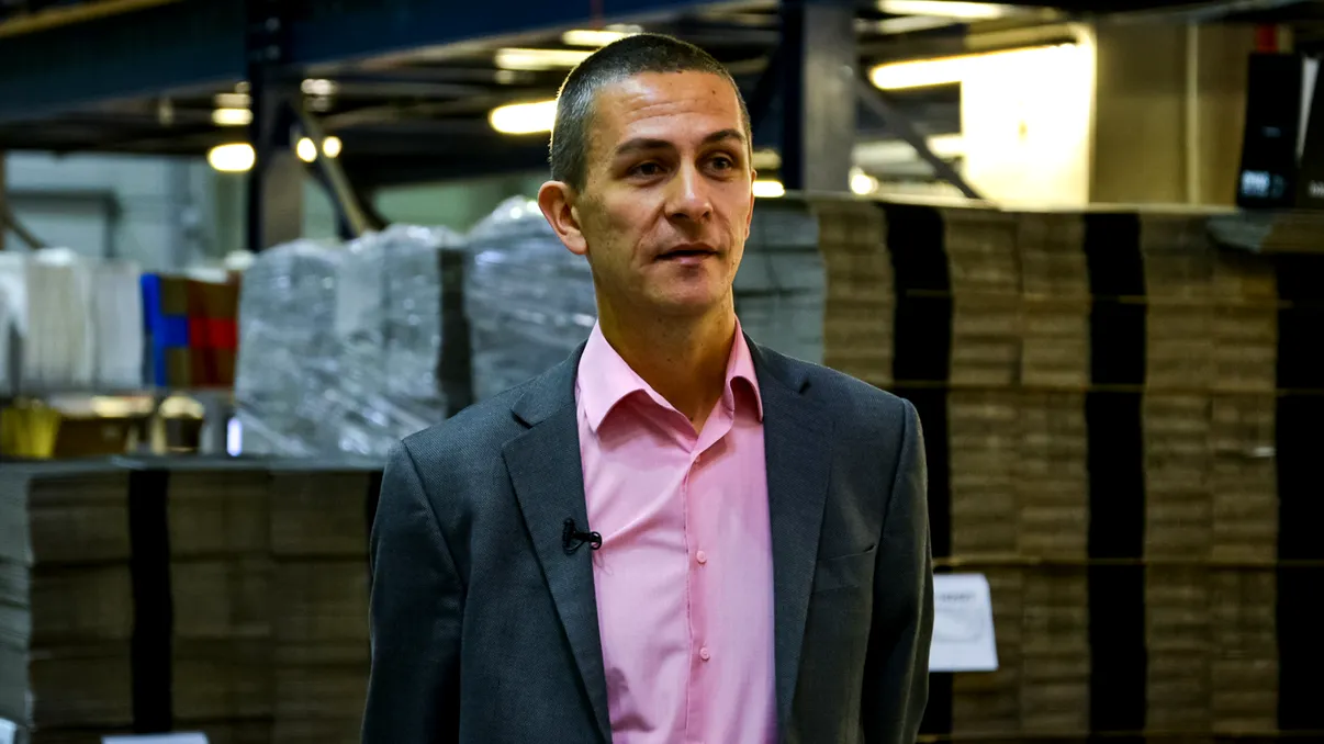 eMAG devine „Moș Crăciun“: a vândut din greșeală produse la 1 leu și va onora toate comenzile