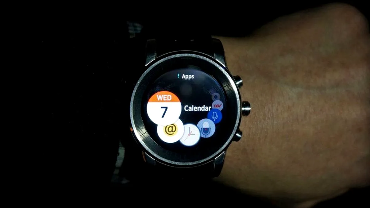 CES 2015: LG ține ascuns poate cel mai frumos ceas inteligent
