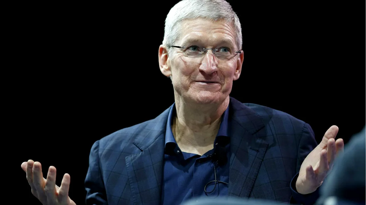 Apple are succes cât China: A făcut bani în 3 luni cât n-au făcut Intel și Google într-un an
