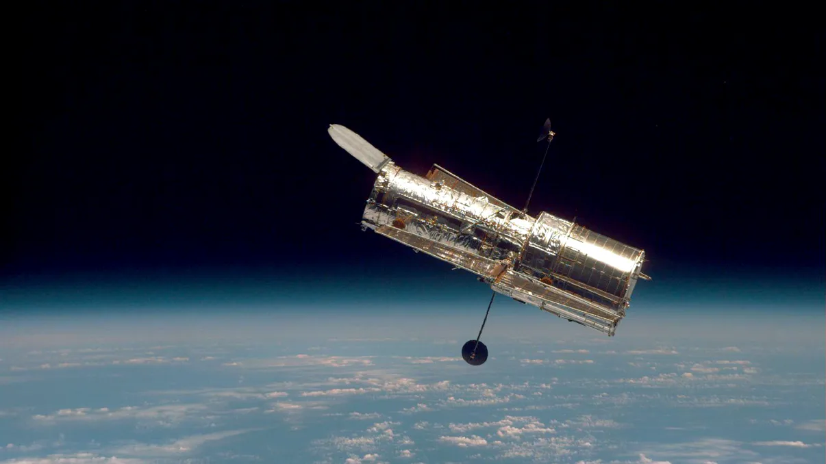 26 de ani de galaxii și nebuloase cu telescopul Hubble [FOTO]