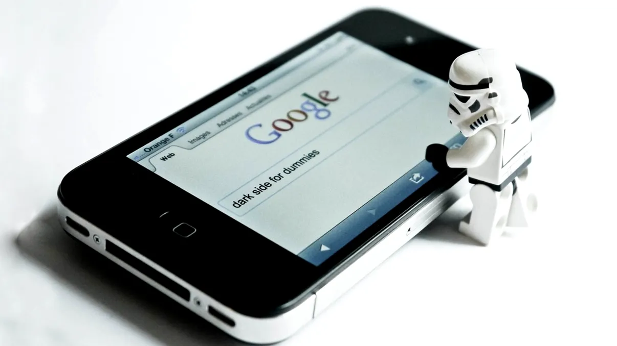 De ce nu ne face Internetul mai deștepți