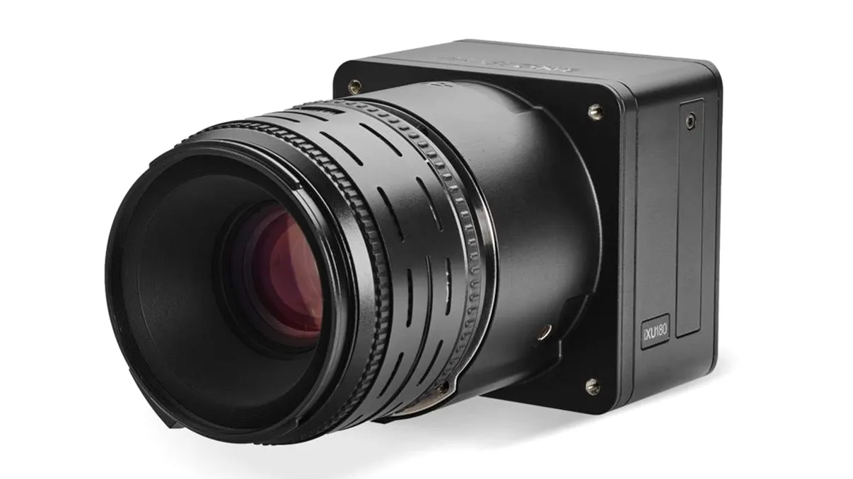 Phase One iXU 180 e cea mai scumpă cameră foto pentru drone. De ce are un preț fabulos?