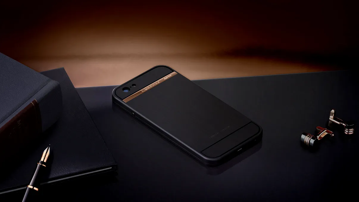 Gresso Regal te ajută să arunci cu banii pe o carcasă de iPhone