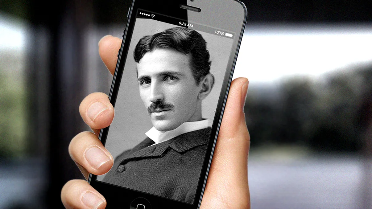 Cum vedea Nikola Tesla primul smartphone acum 100 de ani? Aţi fi uimiţi