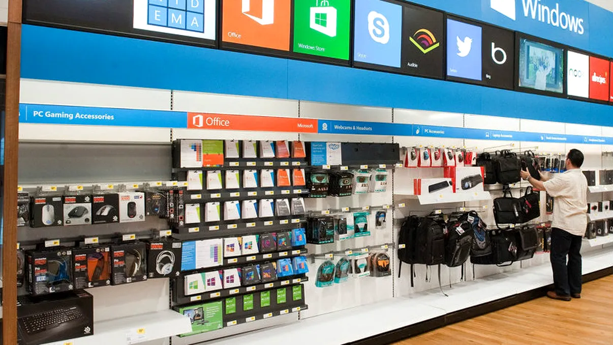 Black Friday 2015: 10 periferice, accesorii și componente la reducere