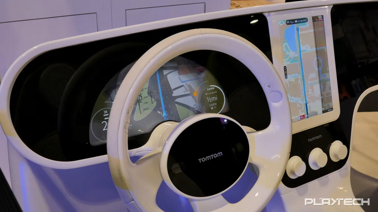 CES 2016: TomTom vrea să revină în mașina ta, acum fiind 