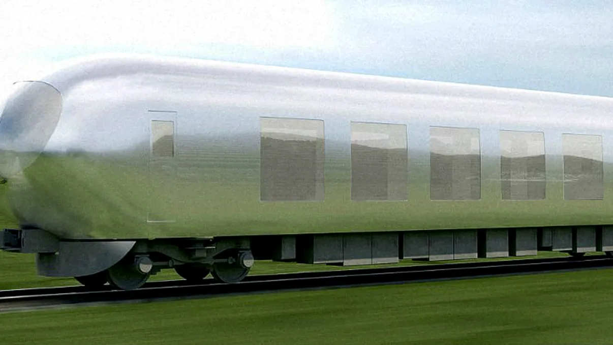 Japonezii lucrează la un tren aproape invizibil