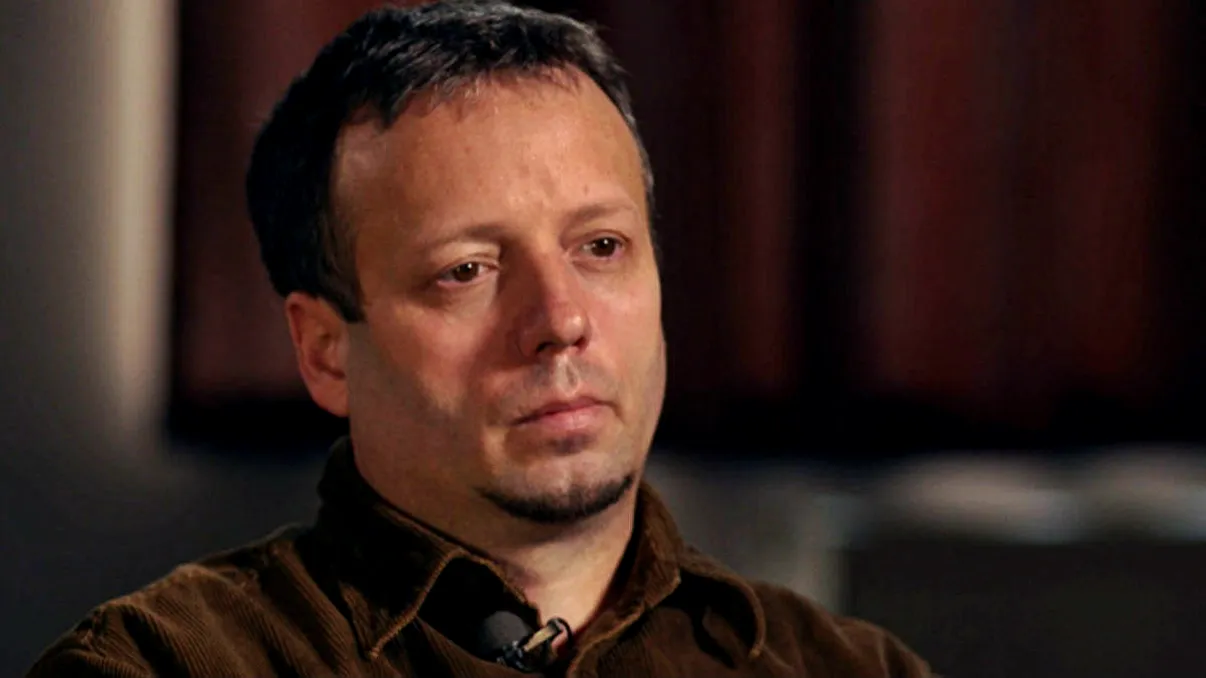 Guccifer, hackerul român care a speriat America, va fi eliberat condiționat