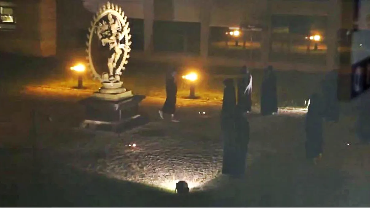 Investigație deschisă la CERN, după înscenarea unui ritual de sacrificiu uman