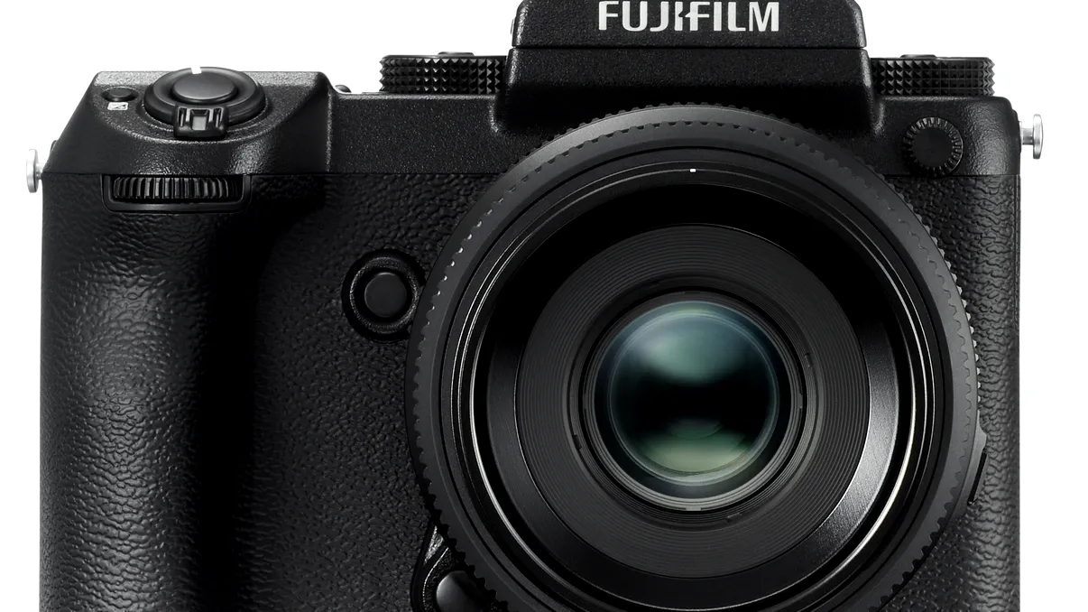Fujifilm intră în domeniul camerelor de format mediu cu GFX 50S