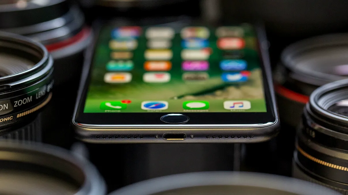 Ce spun primele review-uri pentru iPhone 7 și iPhone 7 plus