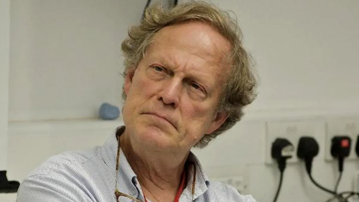 Gavin MacFadyen, directorul WikiLeaks, a fost găsit mort