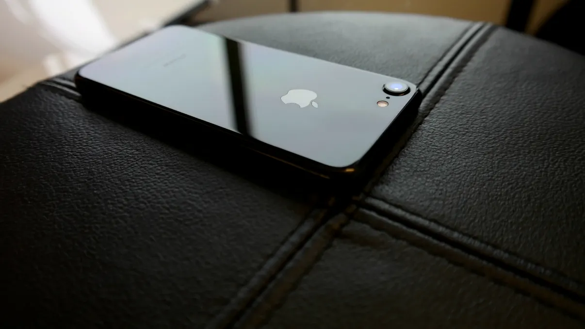 eMAG: reduceri bune în prima zi de Stock Busters