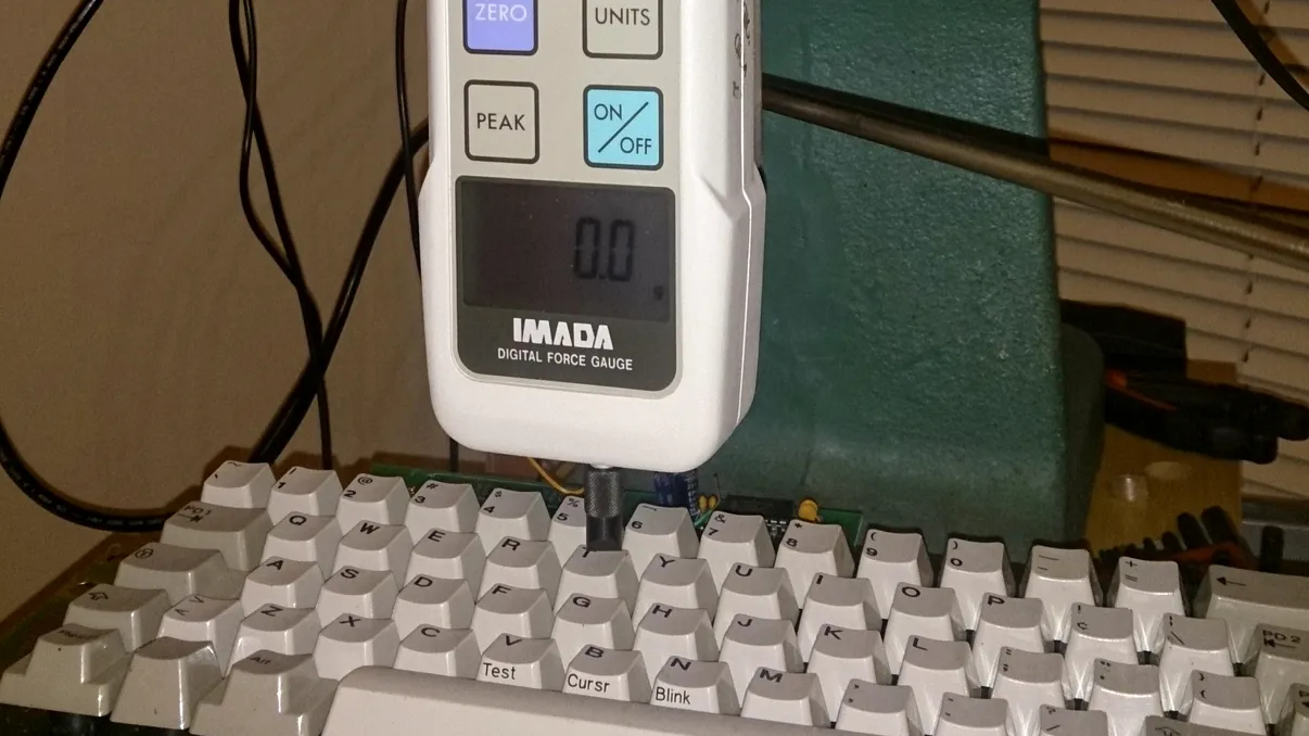 Acest aparat îți spune care este tastatura perfectă