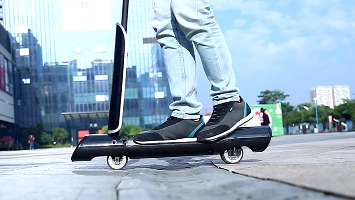 Cea mai portabilă trotinetă electrică propune un design inovator [VIDEO]