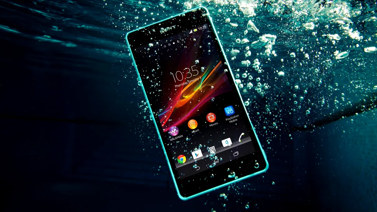 Telefoane rezistente la apă: Șapte modele de smartphone-uri impermeabile
