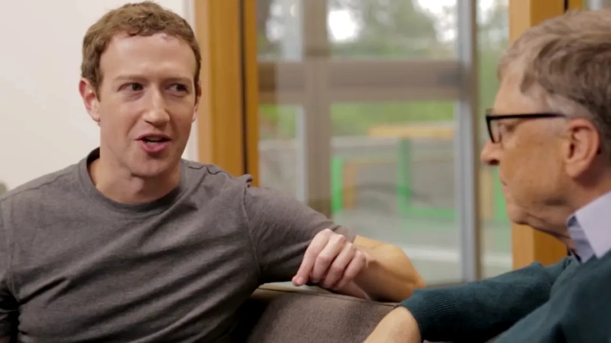 Mark Zuckerberg își ia în sfârșit diploma de absolvire a făcultății