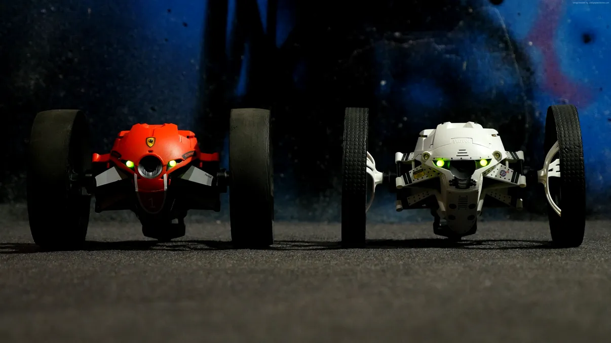 Reduceri eMAG: Oferte la resigilate la început de săptămână