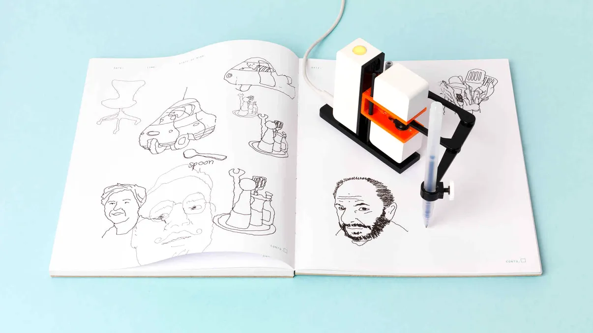 Mâna robotică îți poate recrea pe hârtie desenele digitale pe care le-ai realizat [VIDEO]