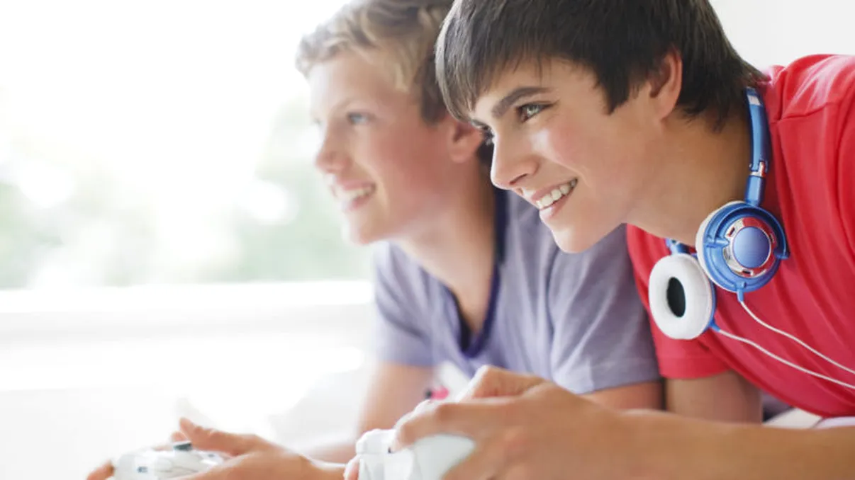 Cadouri de Ziua Copilului pentru adolescenți: cele mai bune oferte