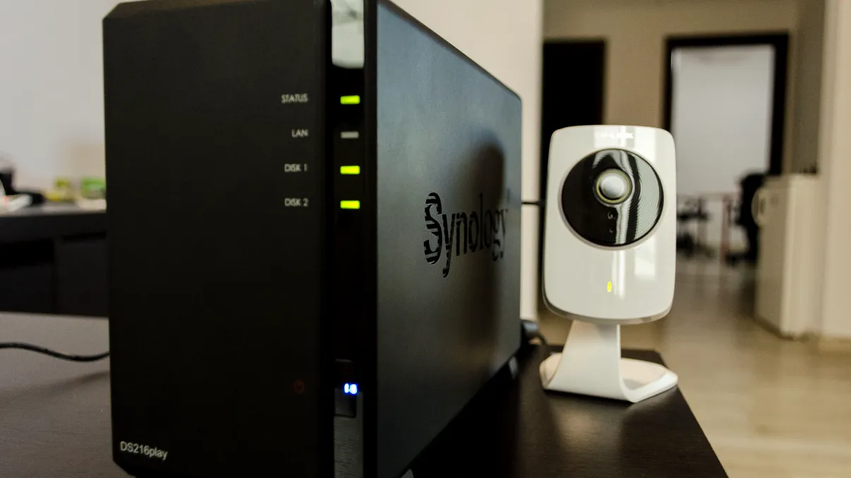 Cu Synology DS216play și HDD-urile Seagate Ironwolf Pro poți pune bazele unui sistem de supraveghere pentru acasă [PLAYTEST]